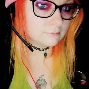 Meet your Posher, Marris